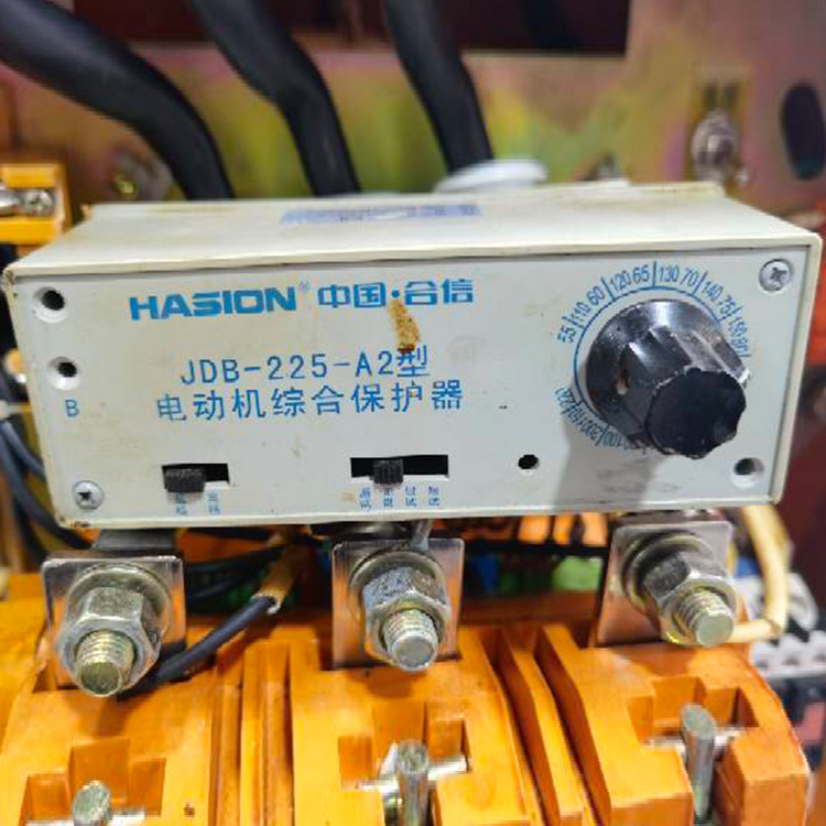 JDB-225-A2型電動(dòng)機(jī)綜合保護(hù)器 礦用電機(jī)保護(hù)裝置